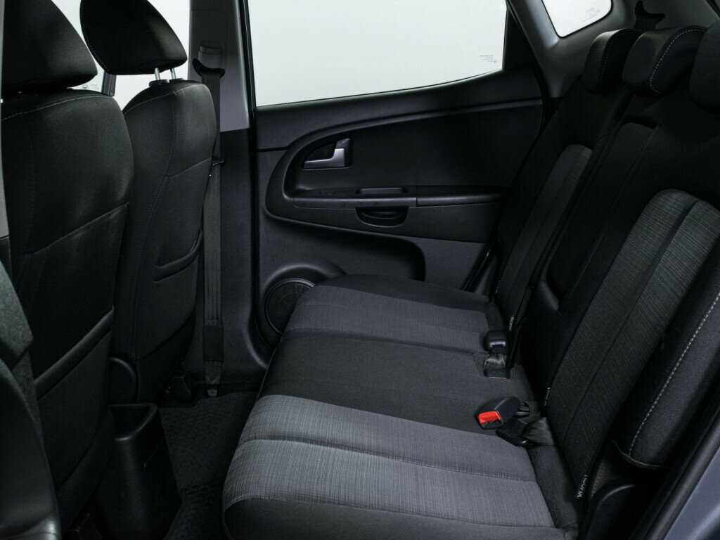 Kia Venga, 2011 Фото №10