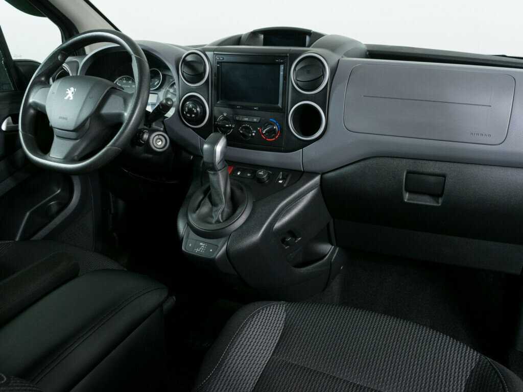 Peugeot Partner Crossway, 2021 - 107 901 км. | Фото №8