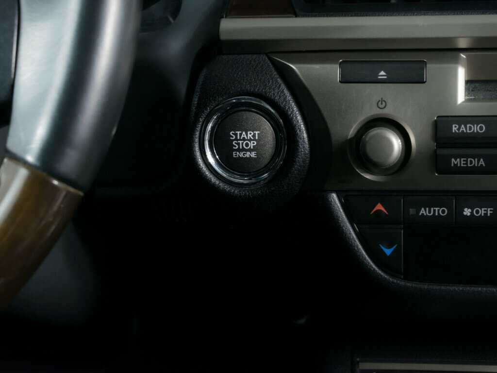 Lexus ES 250, 2013 Фото №15