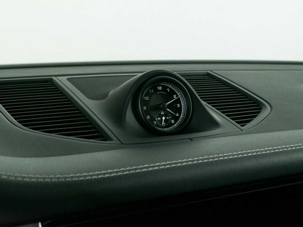 Porsche Macan, 2022 Фото №24