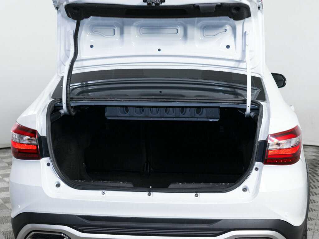 Lada (ВАЗ) Vesta Cross, 2023 - 13 577 км. | Фото №7