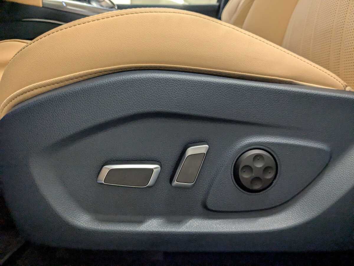 Voyah Free EVR, 2023 Фото №19