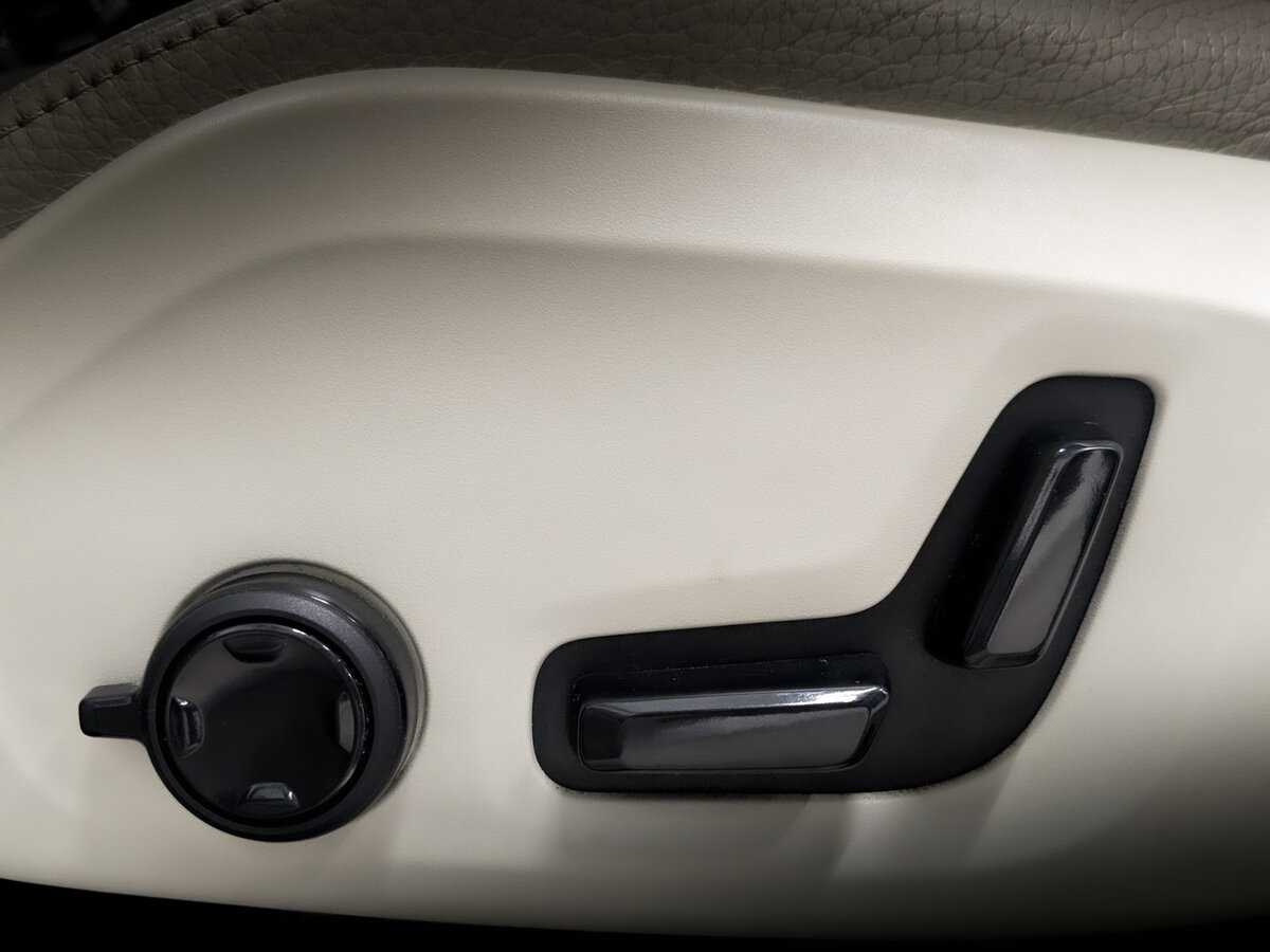 Volvo XC90, 2017 Фото №19