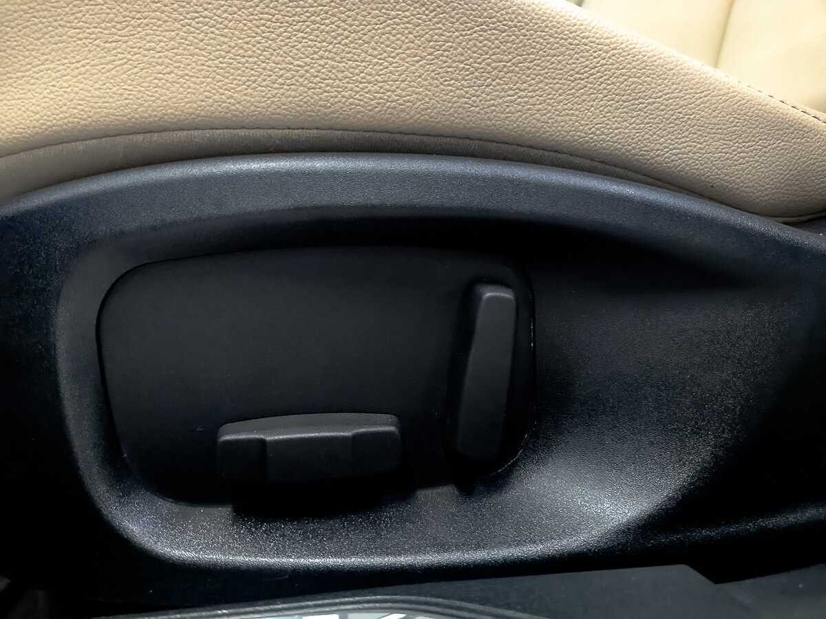 Jaguar XE, 2017 Фото №25