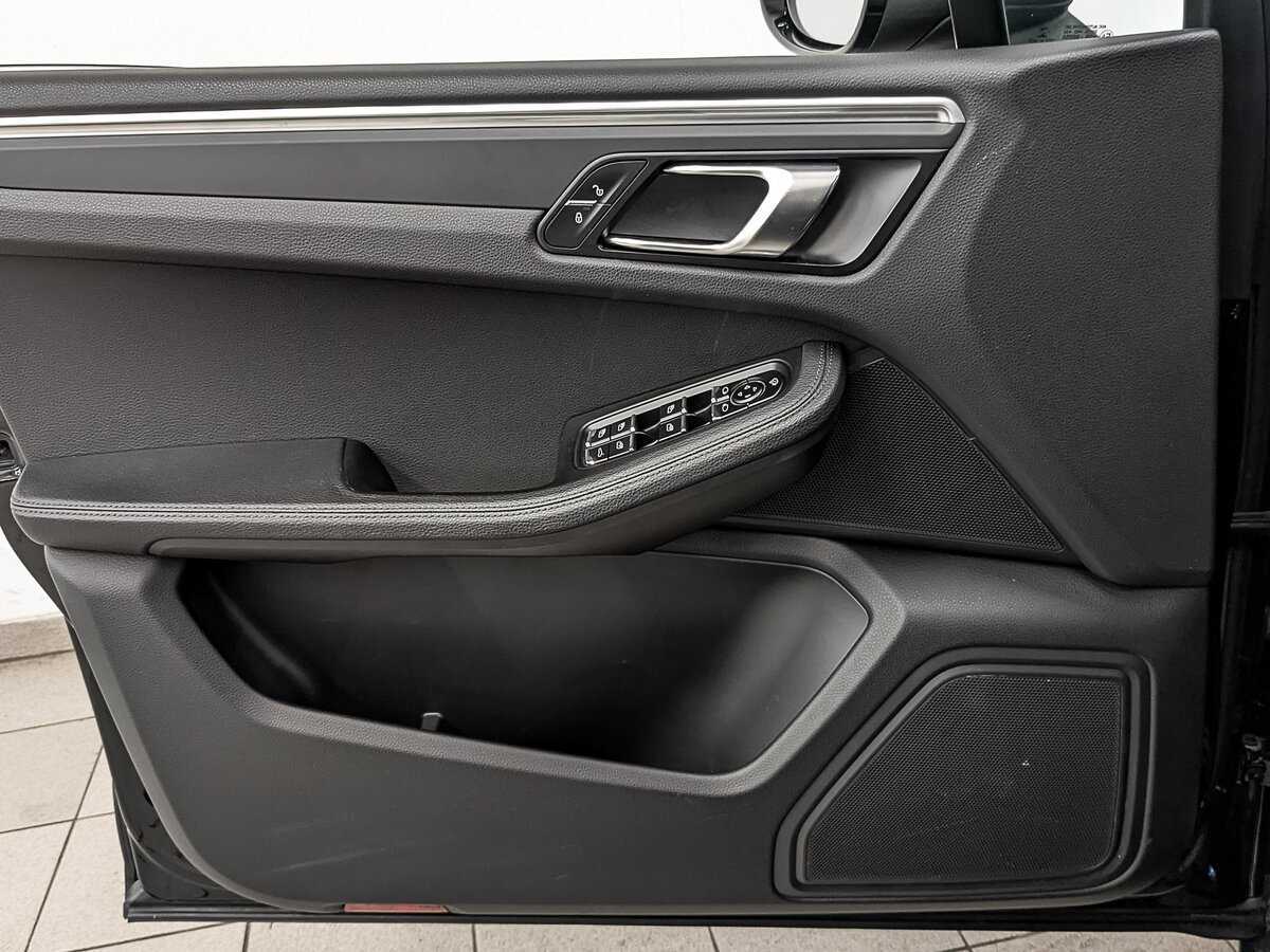 Porsche Macan, 2018 Фото №17