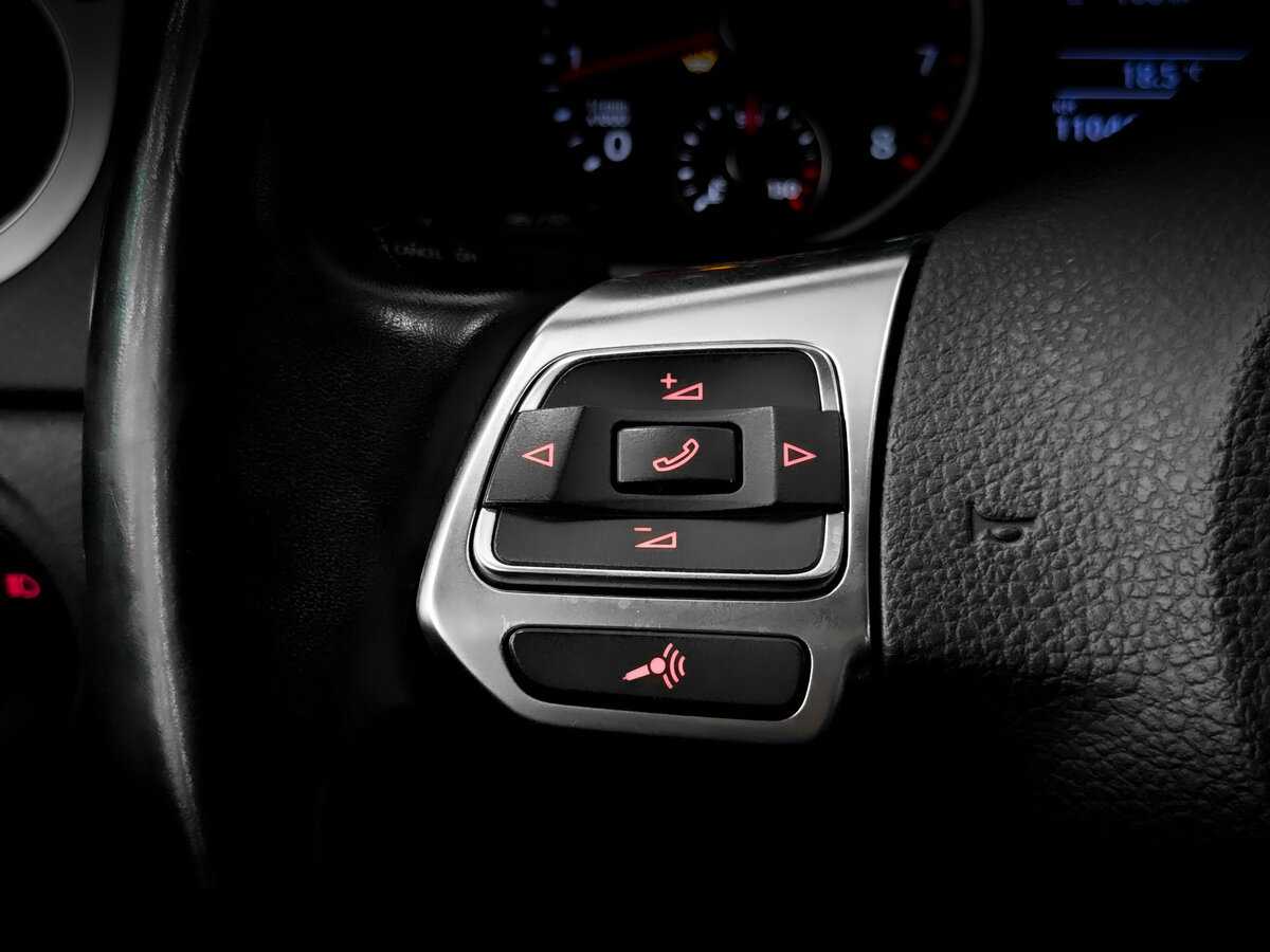 Volkswagen Tiguan, 2016 Фото №25