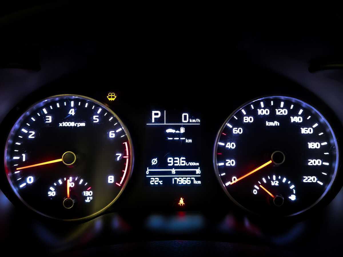 Kia Rio X-Line, 2020 Фото №13