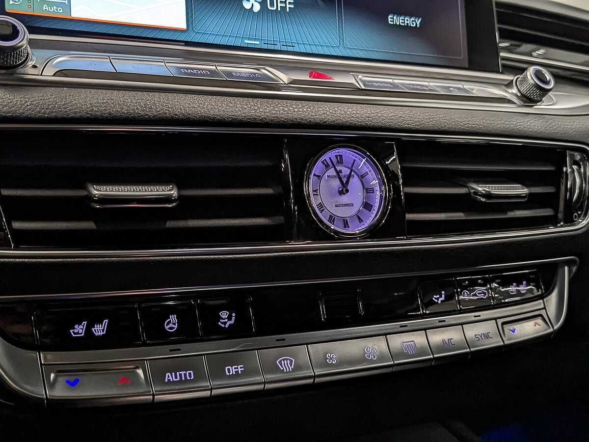 Kia K900, 2019 Фото №19