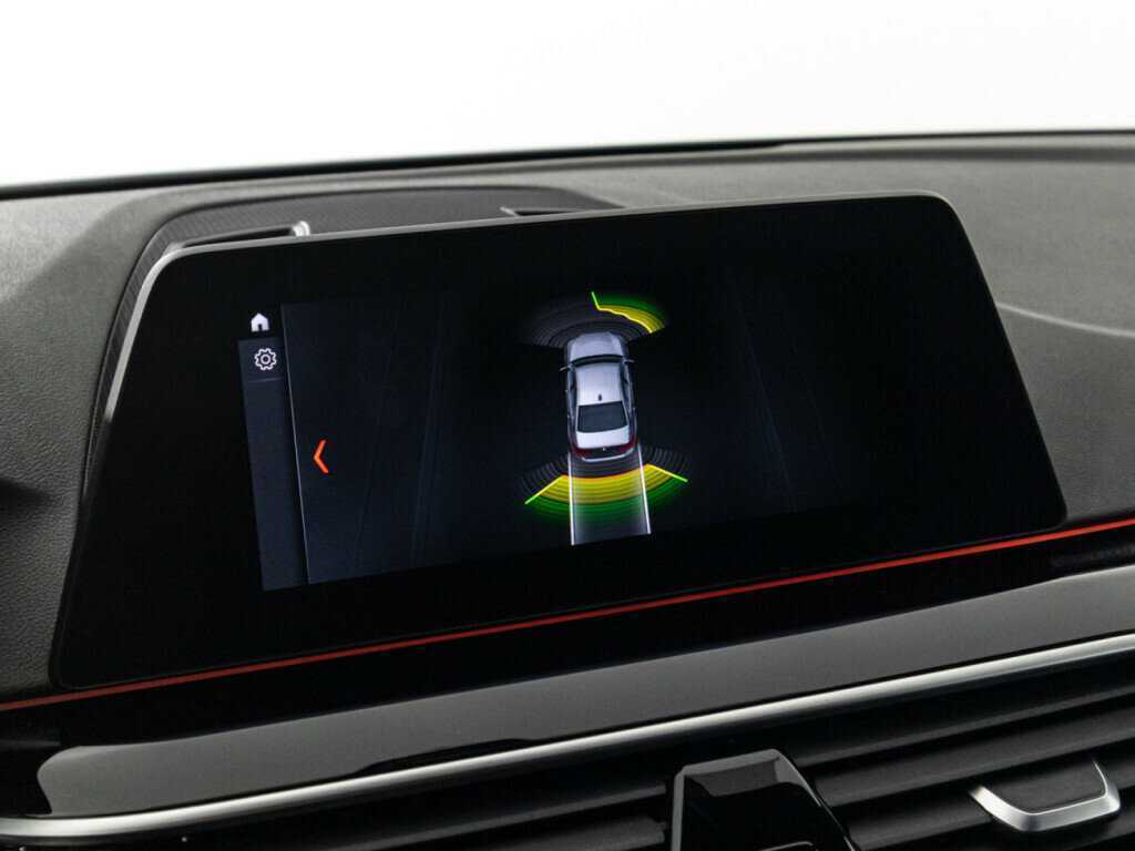 BMW 5 серии 520i, 2020 Фото №19