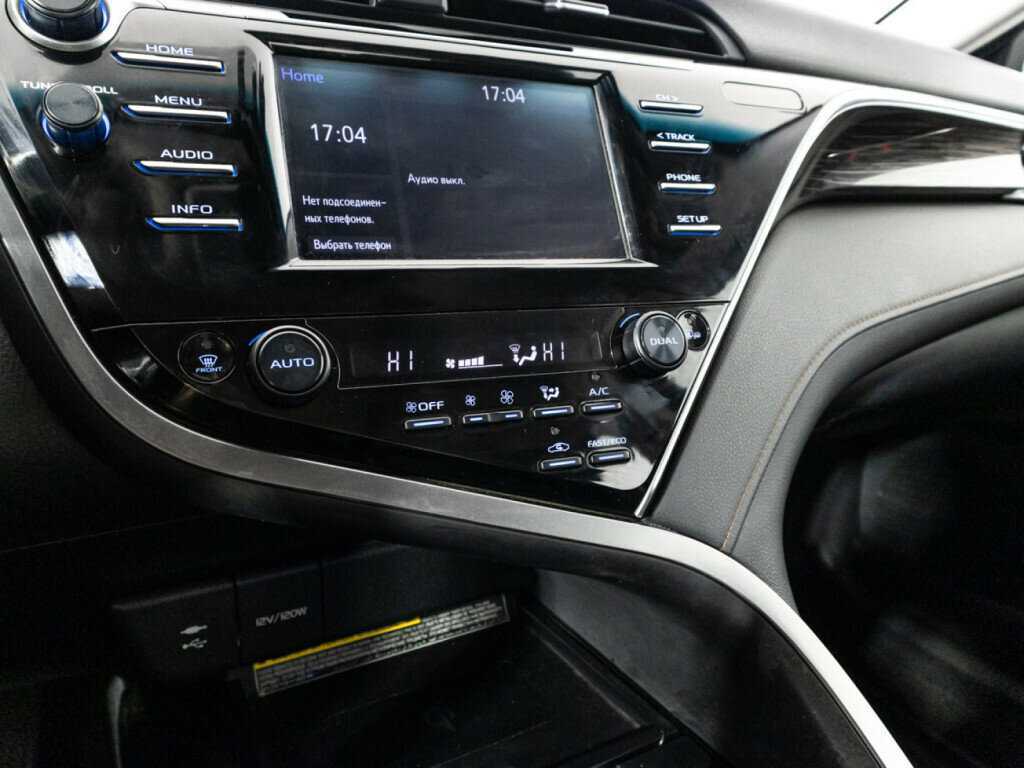 Toyota Camry, 2018 Фото №16