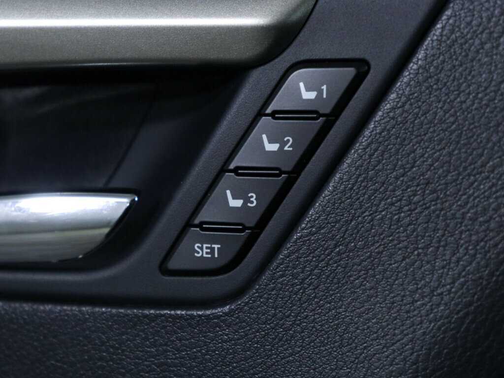 Lexus RX 300, 2021 Фото №18