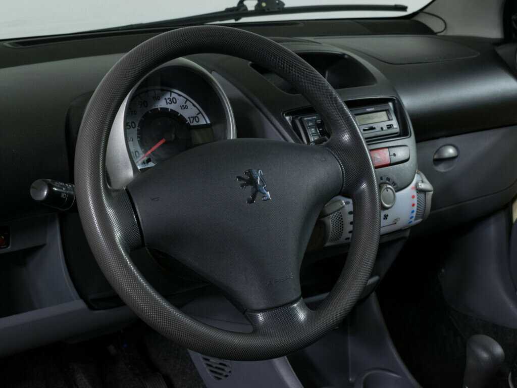 Peugeot 107, 2009 Фото №13