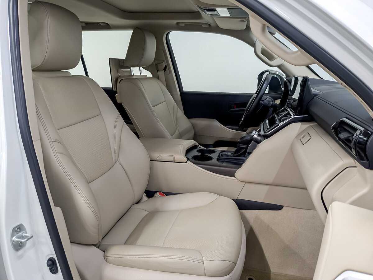 Toyota Land Cruiser, 2022 Фото №23