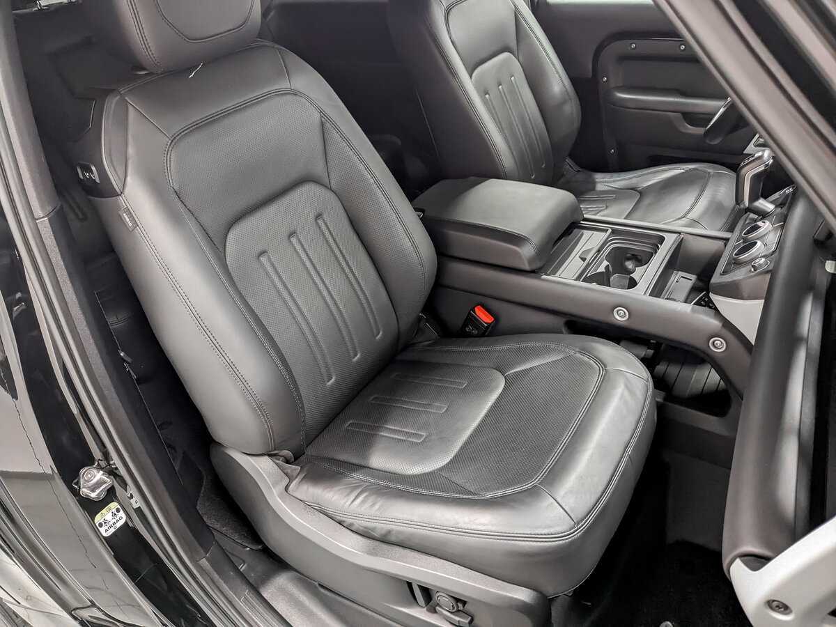 Land Rover Defender 90, 2021 Фото №23