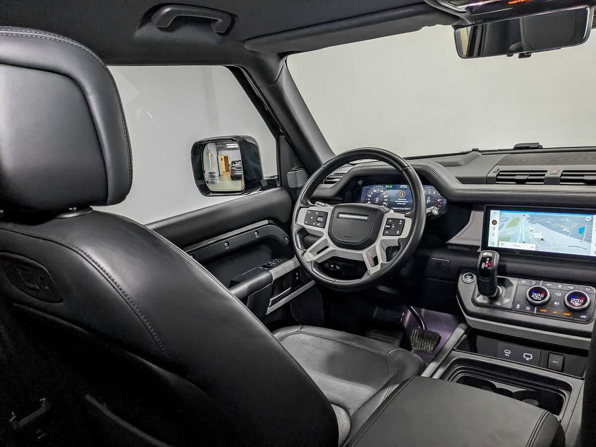 Land Rover Defender 90, 2021 Фото №28