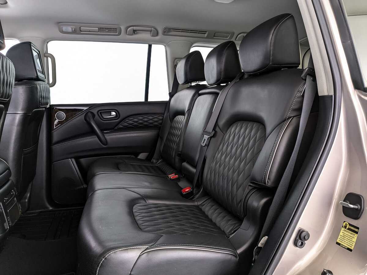 Infiniti QX80, 2018 Фото №18