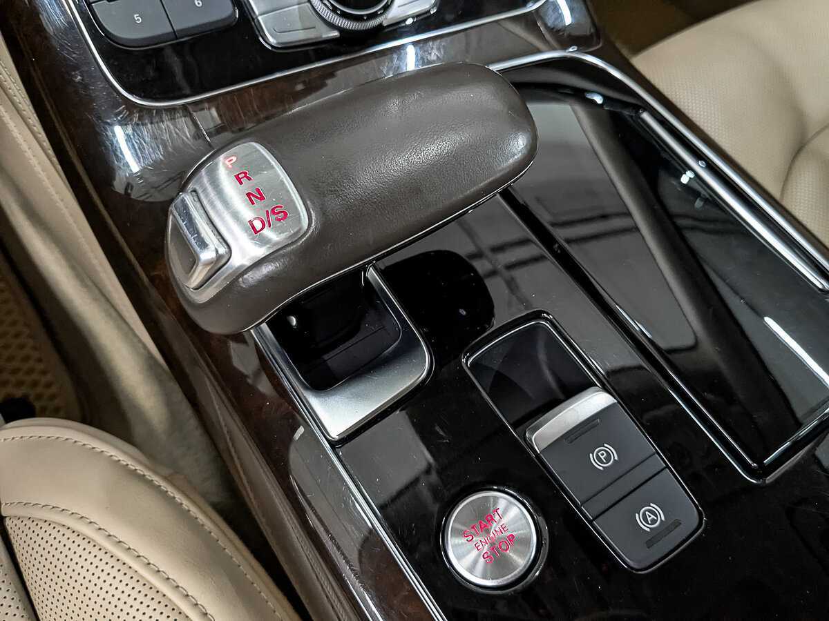 Audi A8 Long, 2014 Фото №27