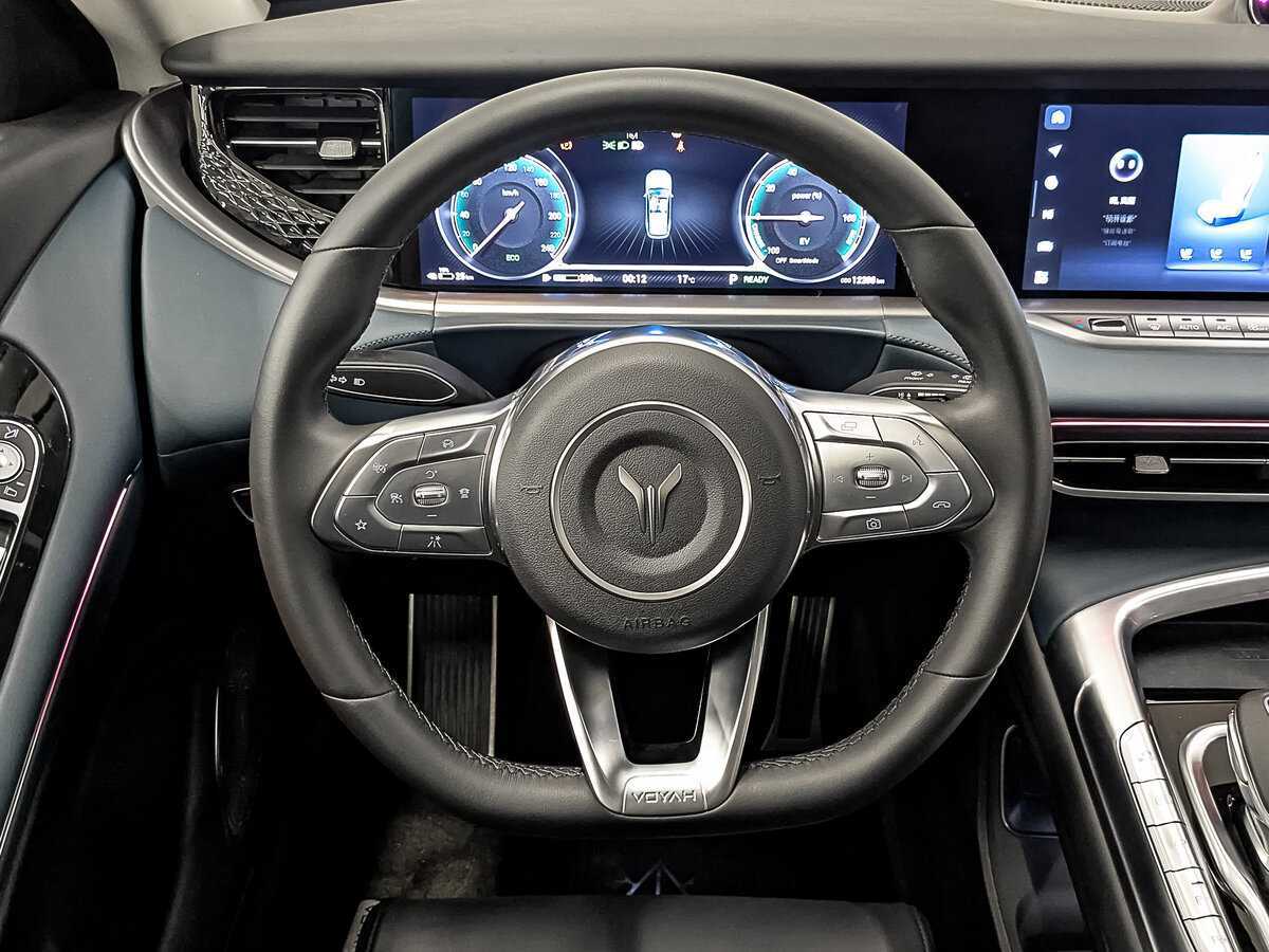 Voyah Free EVR, 2023 Фото №21