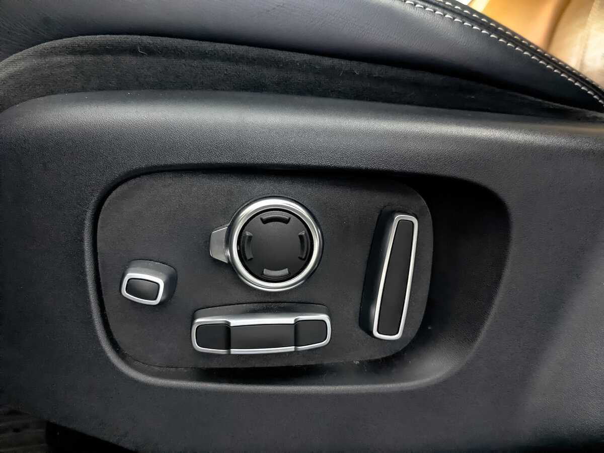 Land Rover Range Rover Velar, 2017 Фото №29