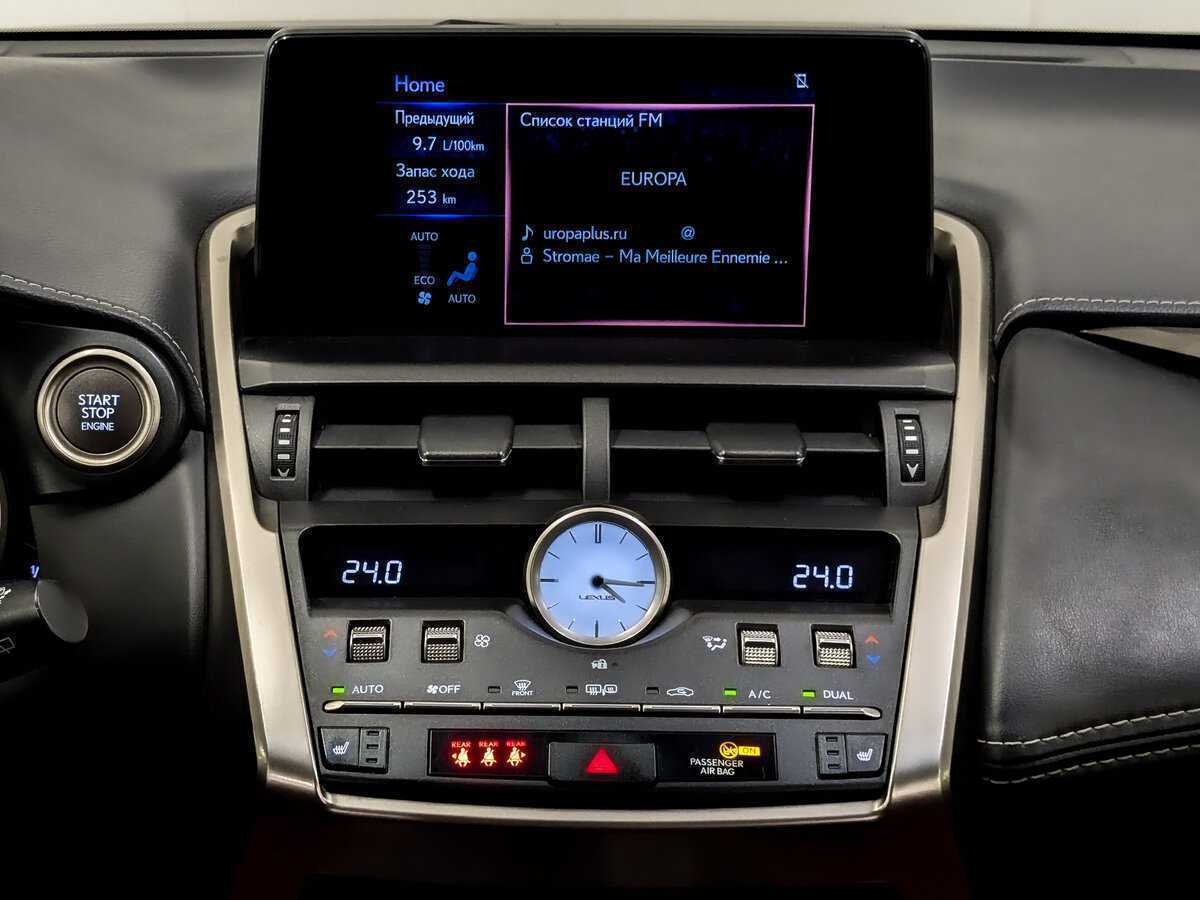 Lexus NX 300, 2018 Фото №15