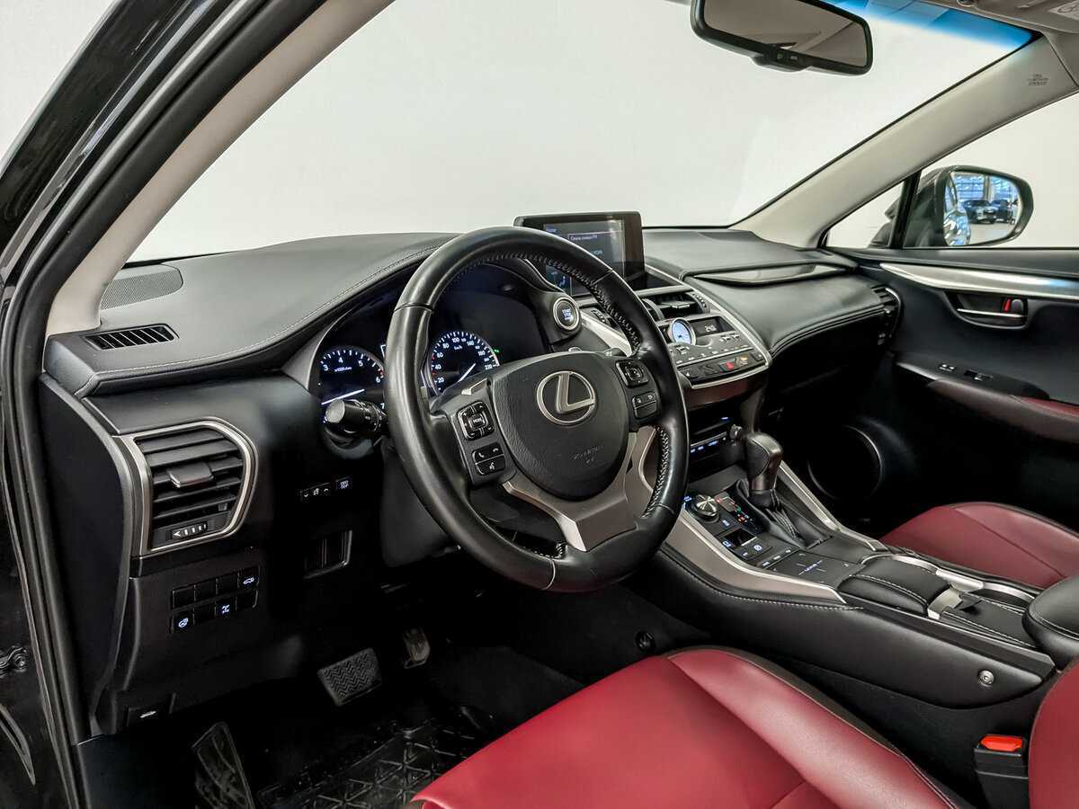 Lexus NX 300, 2018 Фото №16