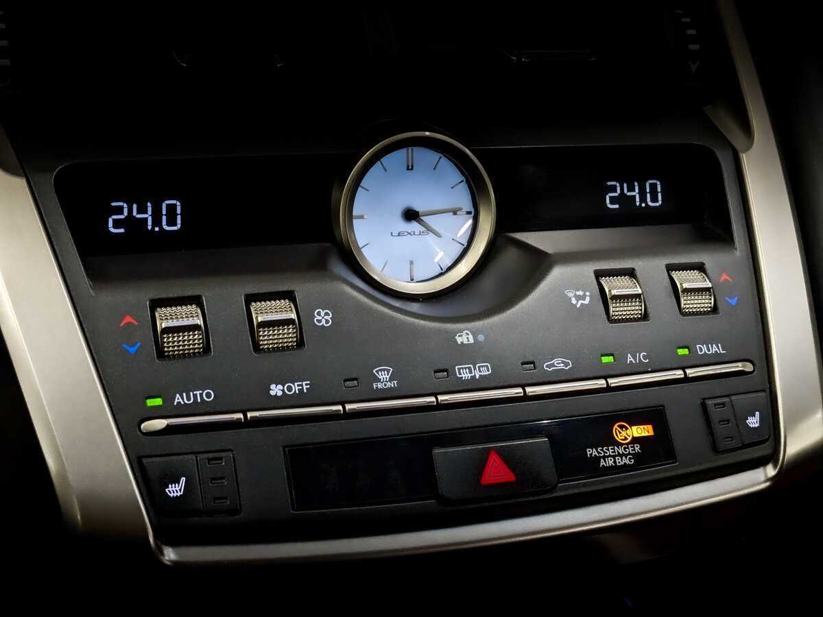 Lexus NX 300, 2018 Фото №26