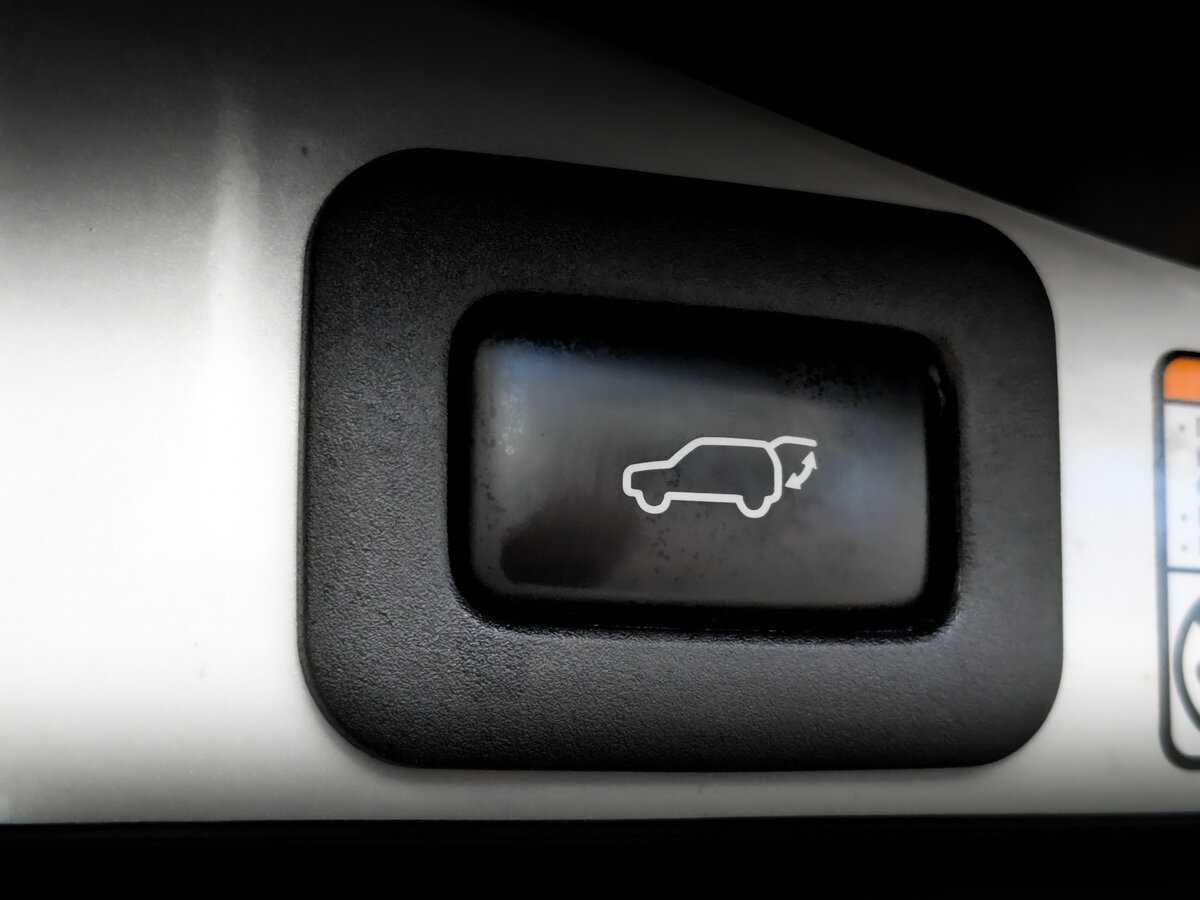 Toyota Land Cruiser, 2020 Фото №26