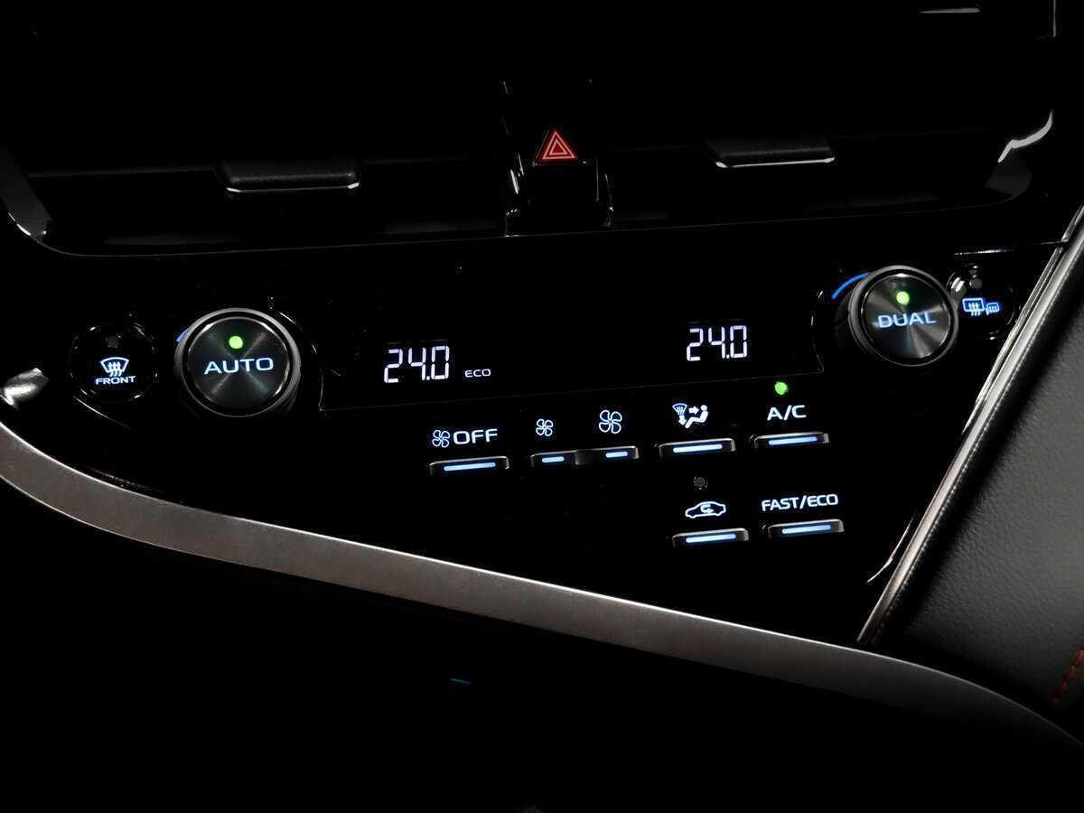 Toyota Camry, 2022 Фото №26