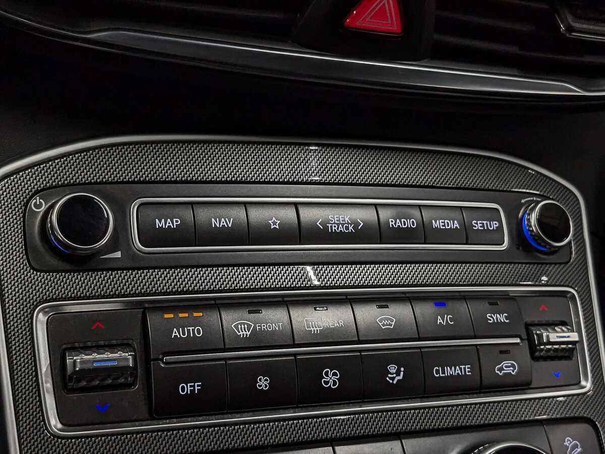 Hyundai Santa Fe, 2022 Фото №21