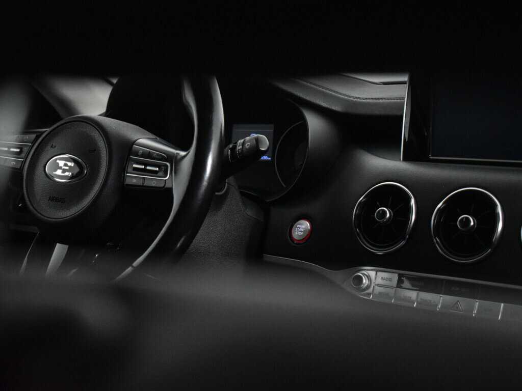 Kia Stinger, 2018 Фото №13