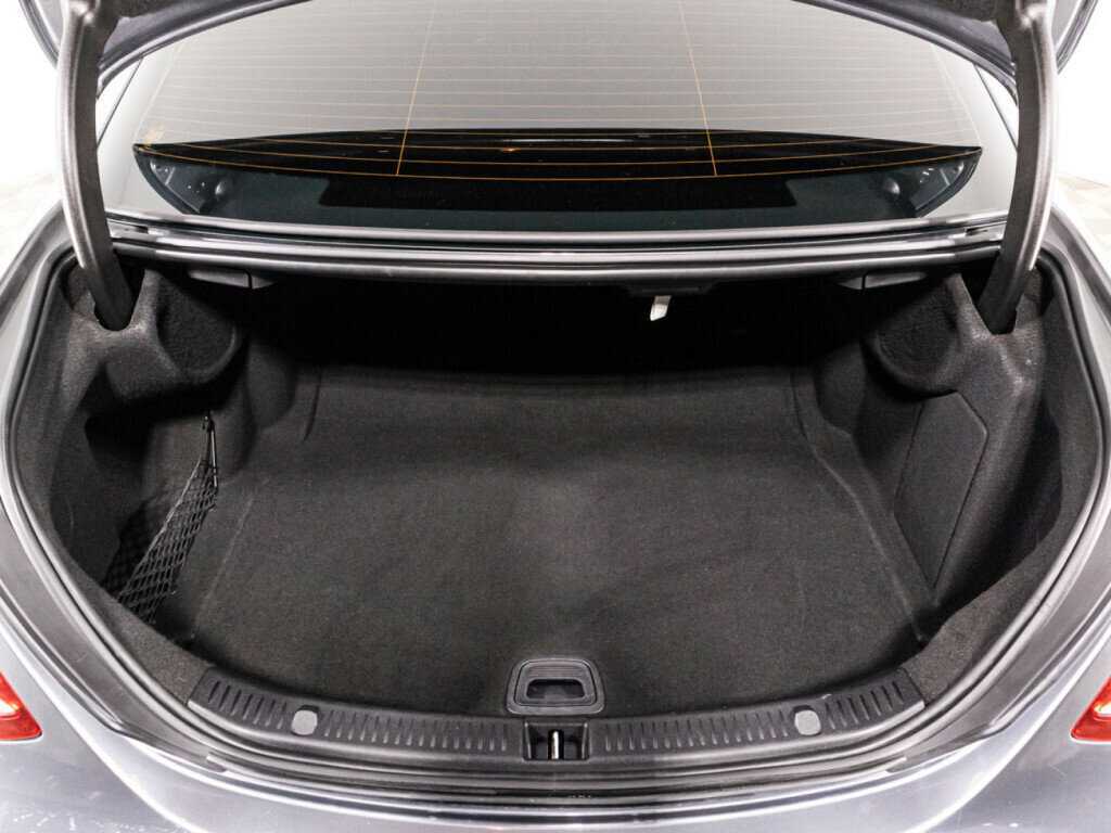 Mercedes-Benz E-Класс 400 d, 2018 Фото №15