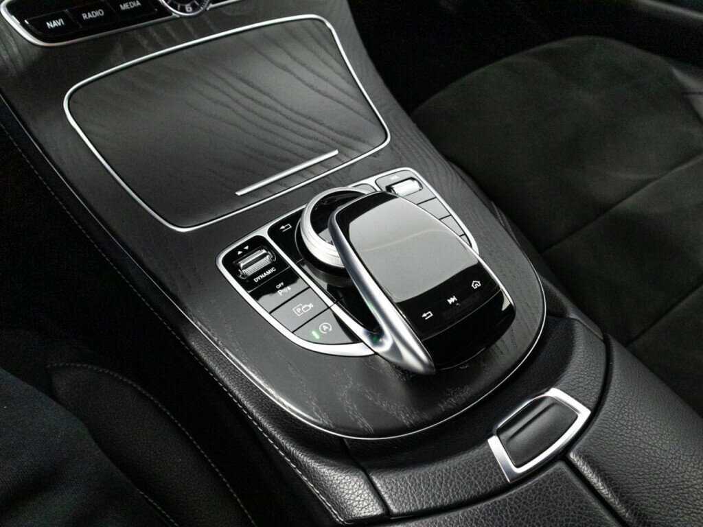 Mercedes-Benz E-Класс 400 d, 2018 Фото №21