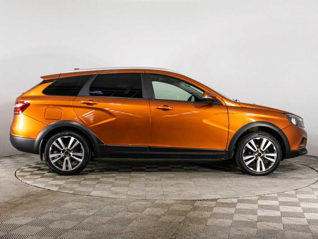 Lada (ВАЗ) Vesta SW Cross, 2018 - 70 770 км. | Фото №4