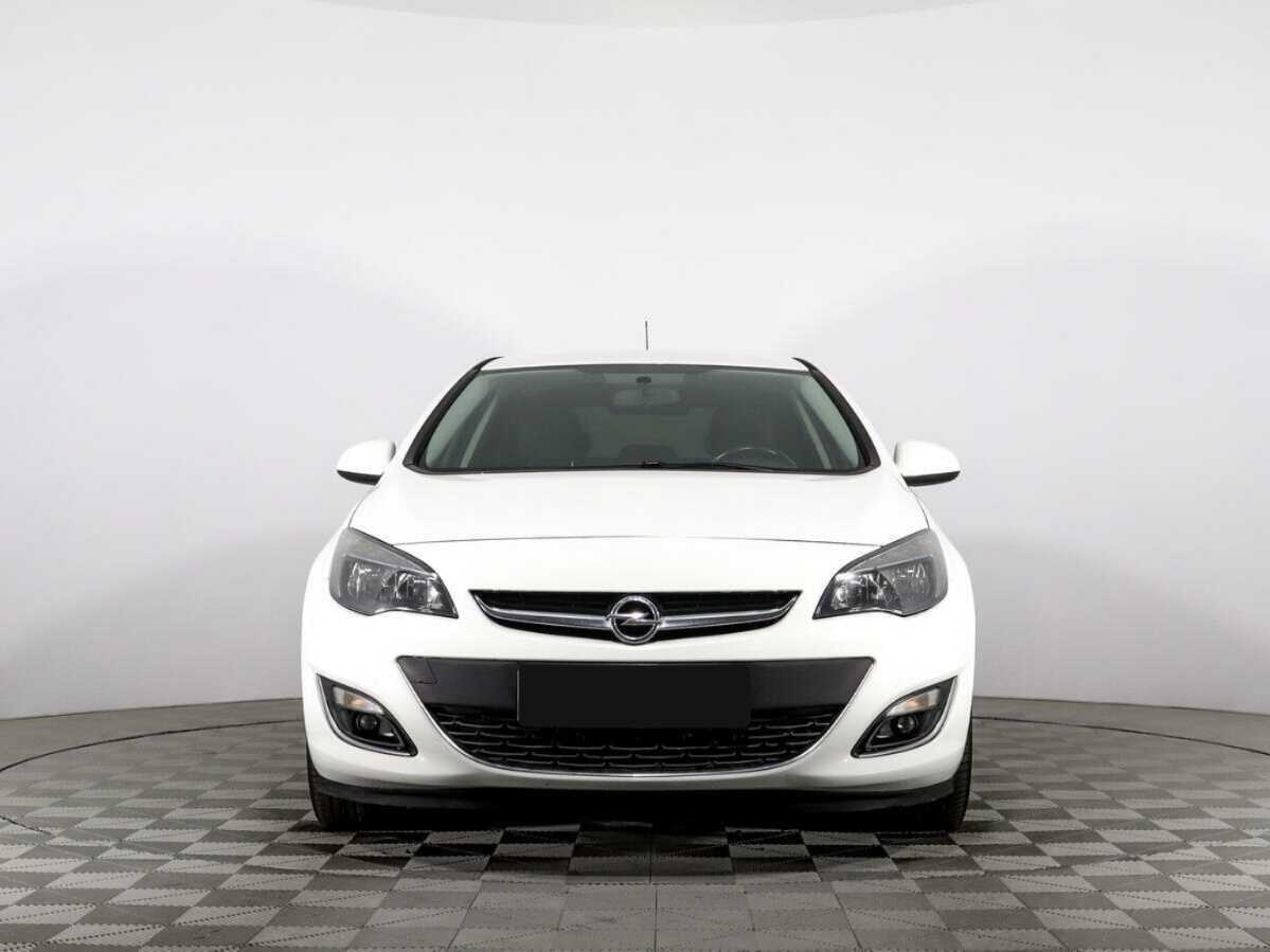 Opel Astra, 2013 - 100 248 км. | Фото №2