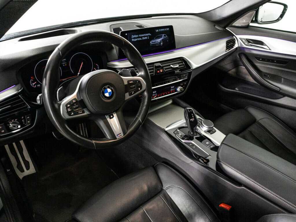BMW 5 серии 540d xDrive, 2020 Фото №11