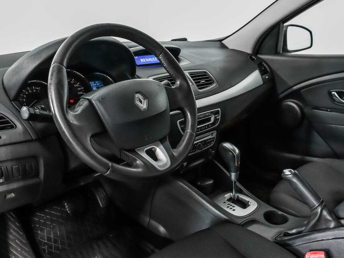 Renault Fluence, 2011 Фото №9