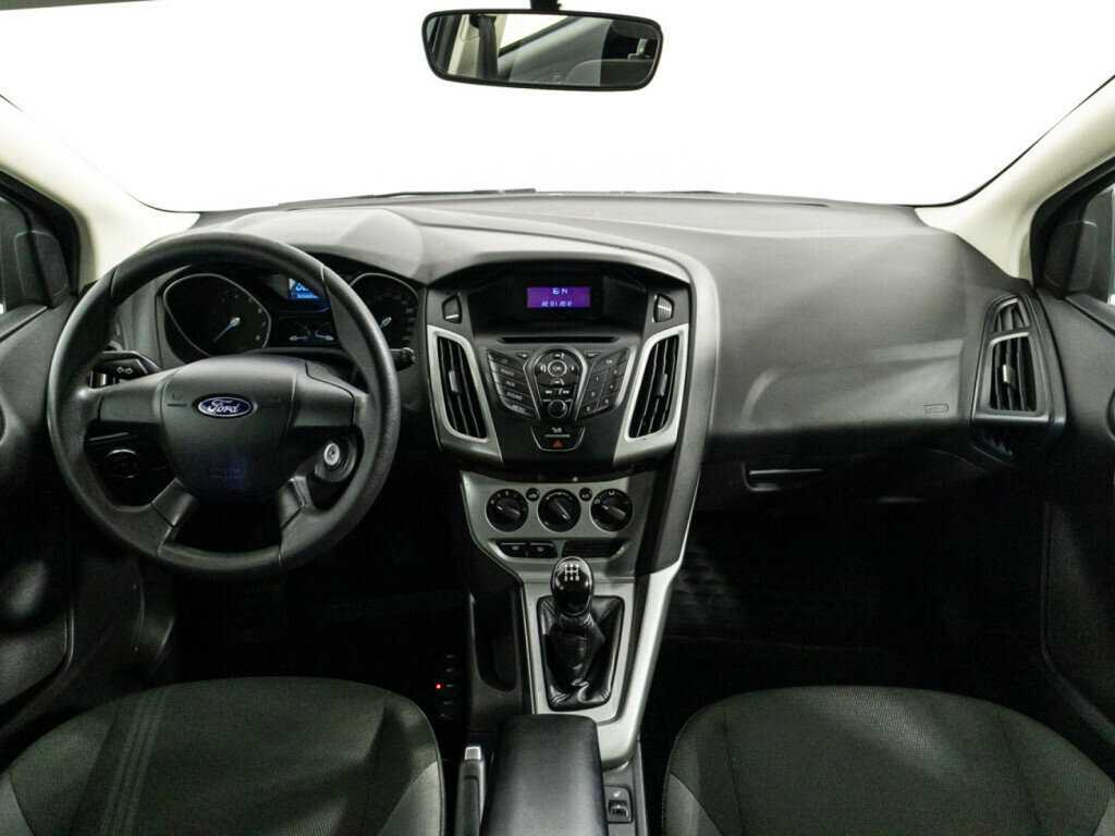 Ford Focus, 2011 Фото №13