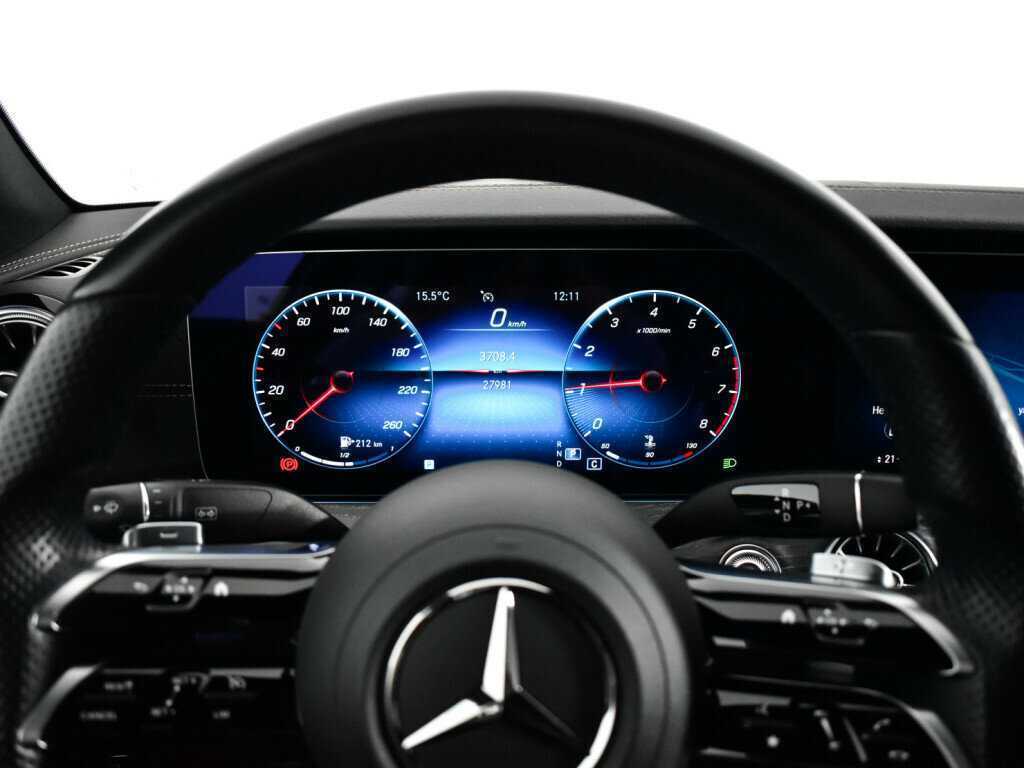 Mercedes-Benz E-Класс 200, 2021 Фото №11