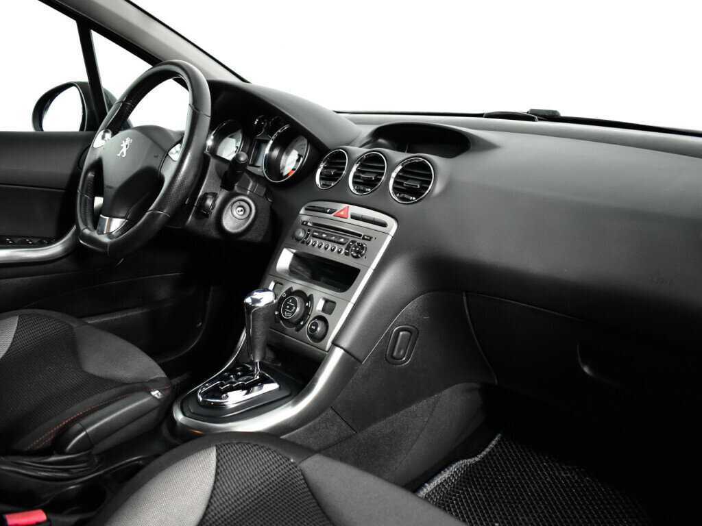 Peugeot 308, 2011 Фото №9