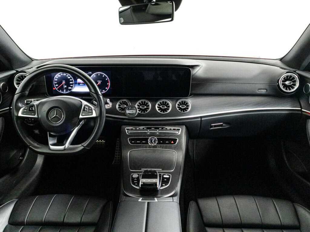 Mercedes-Benz E-Класс 200, 2017 Фото №13