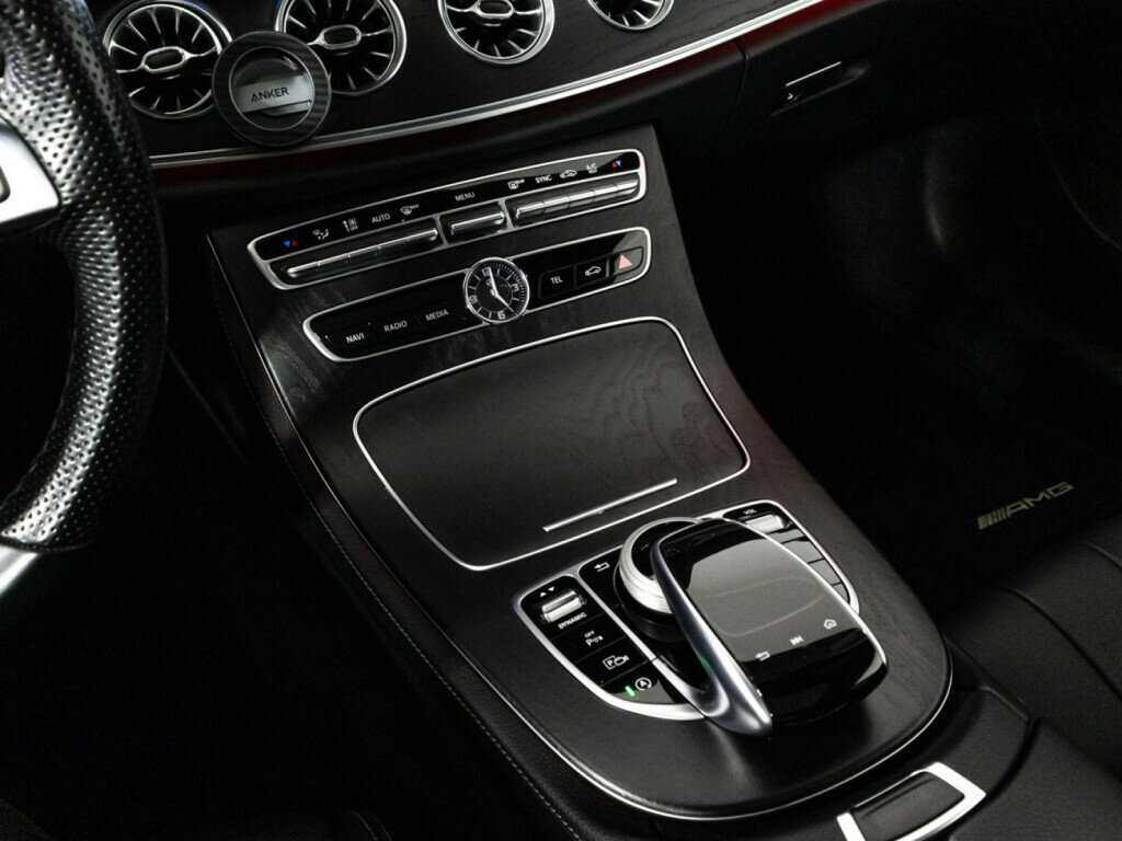 Mercedes-Benz E-Класс 200, 2017 Фото №19