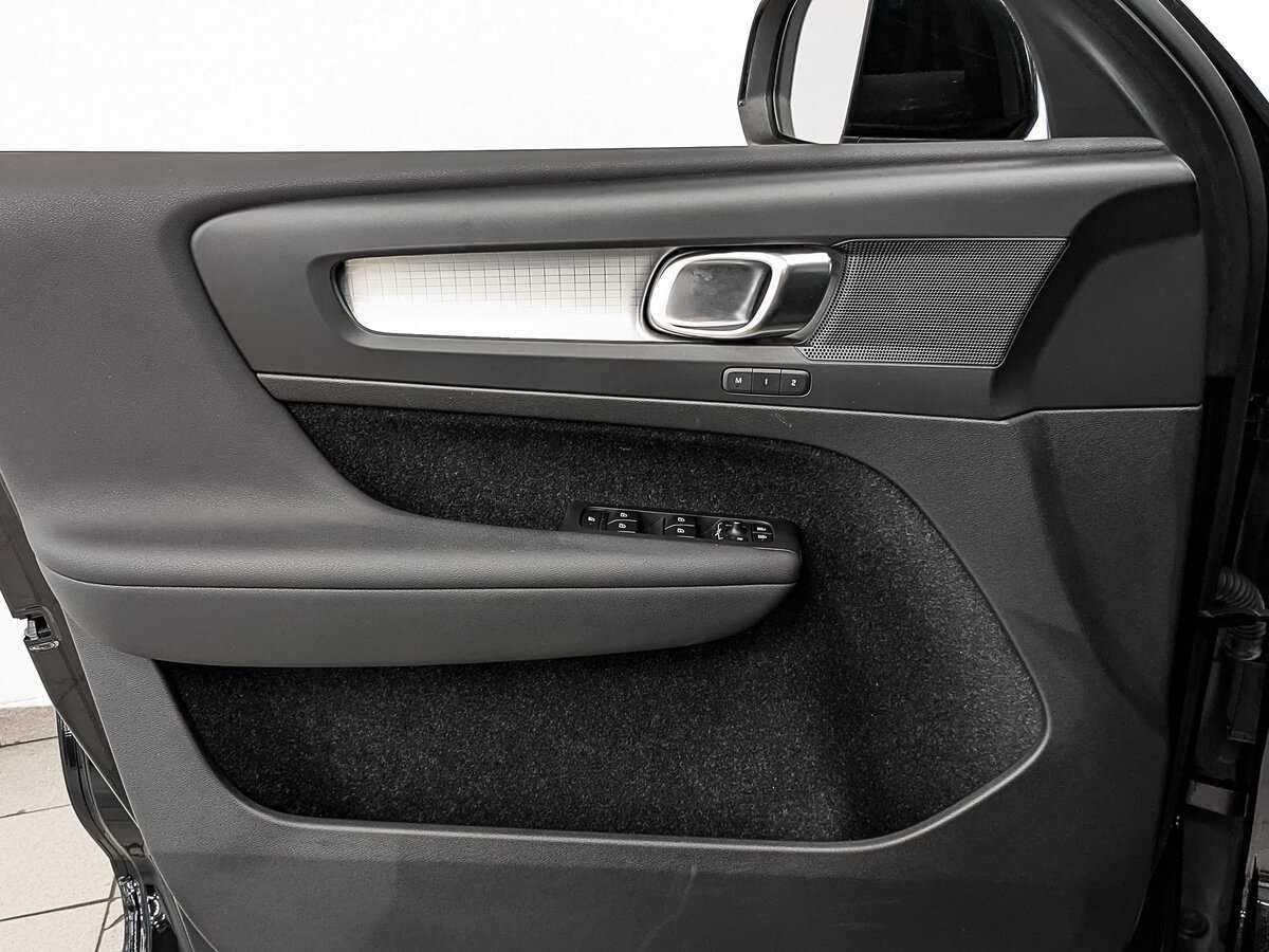 Volvo XC40, 2020 Фото №18
