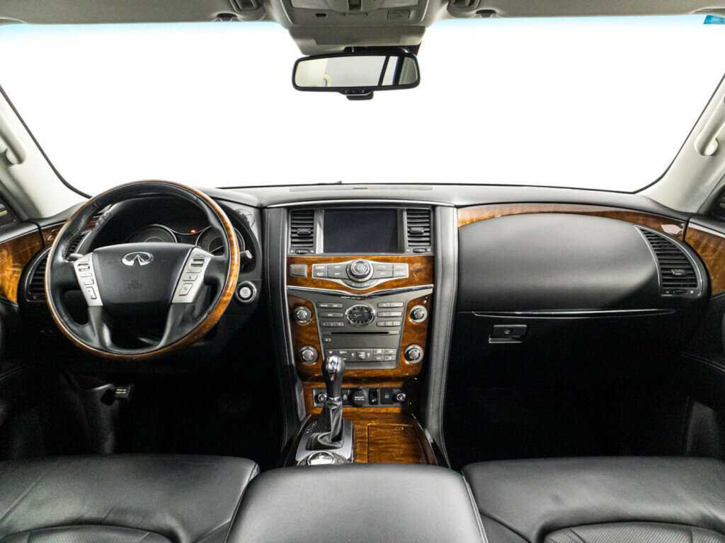 Infiniti QX80, 2017 Фото №11