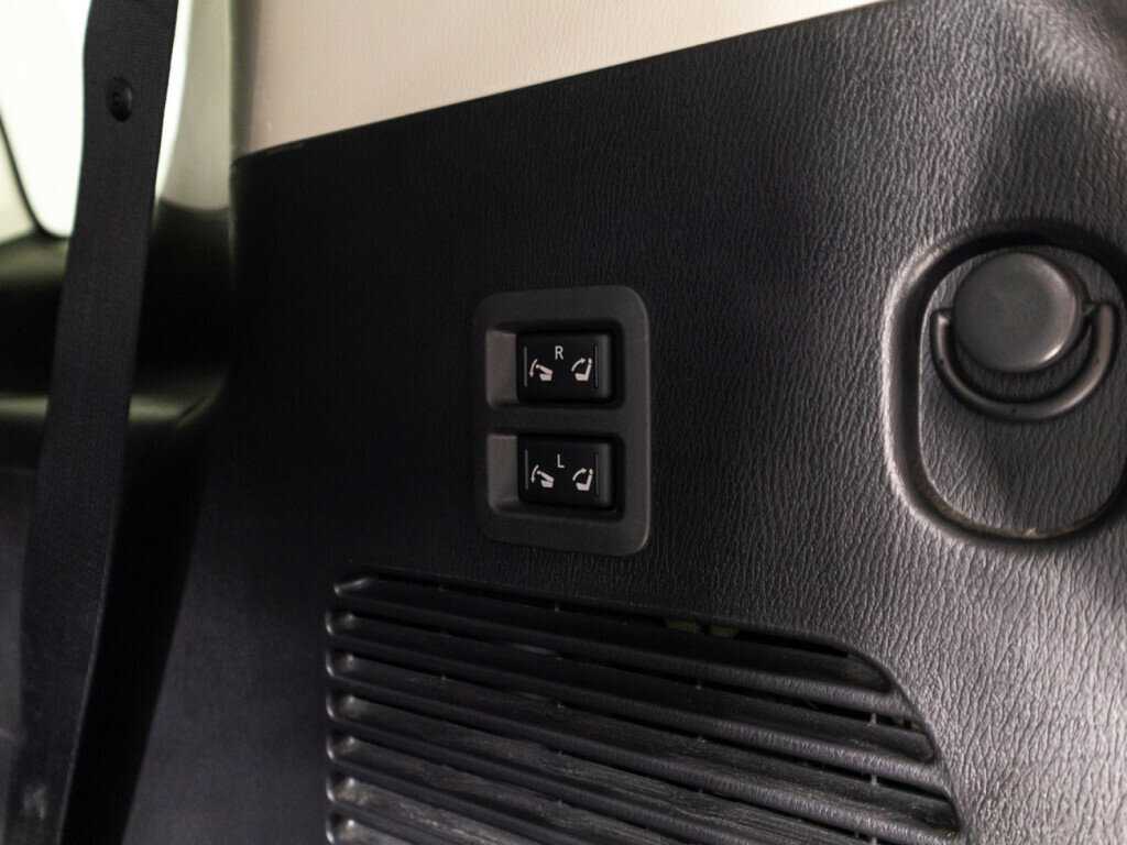 Infiniti QX80, 2017 Фото №14