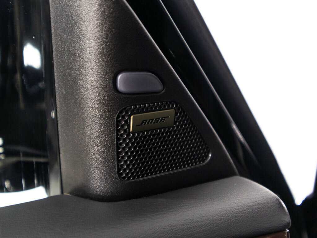 Infiniti QX80, 2017 Фото №20