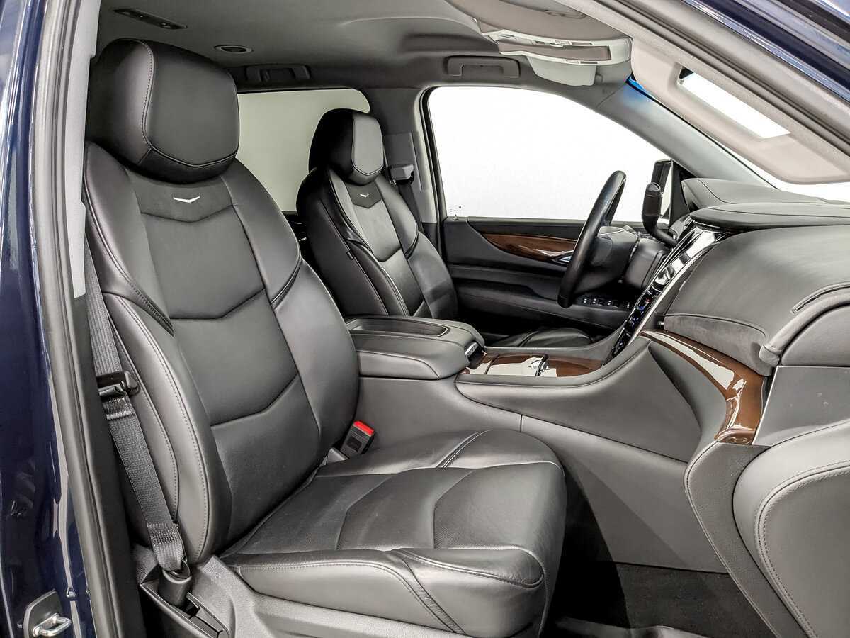 Cadillac Escalade, 2018 Фото №21