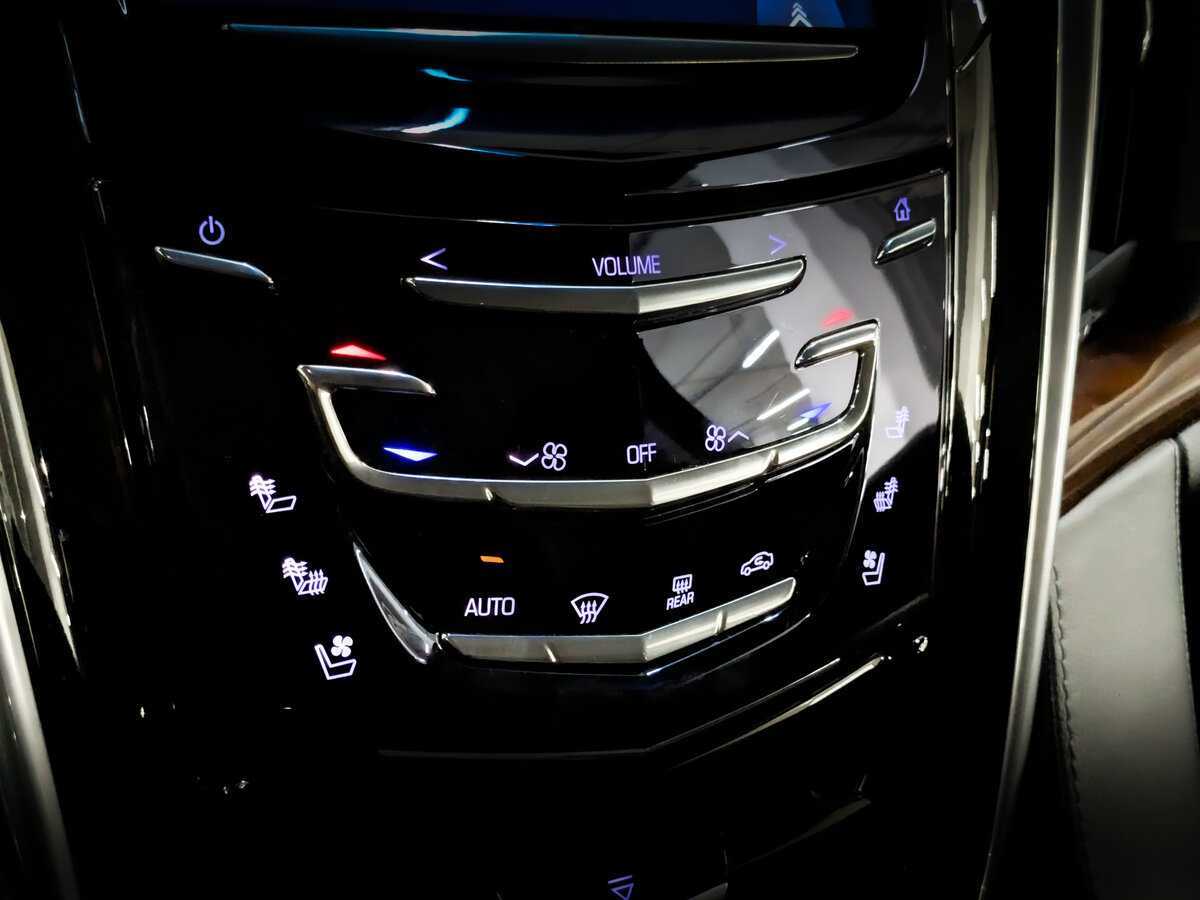 Cadillac Escalade, 2018 Фото №25