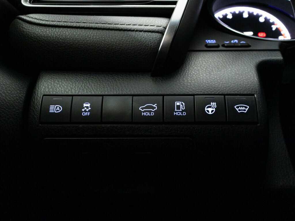 Toyota Camry, 2021 Фото №19