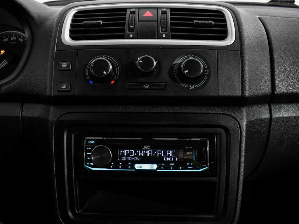 Skoda Fabia, 2009 Фото №14