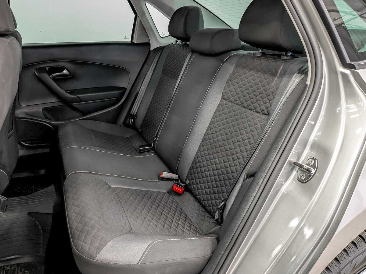 Volkswagen Polo, 2018 Фото №12